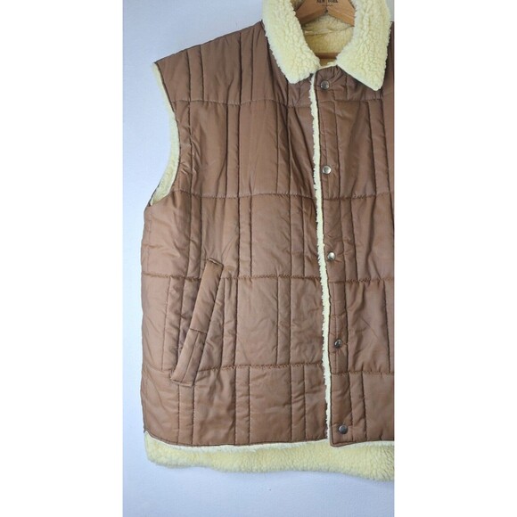 Men's Vtg Sherpa Lined Puffer Vest XXL Snap Button Cabincore Outdoor Gorpcore - Picture 8 of 12